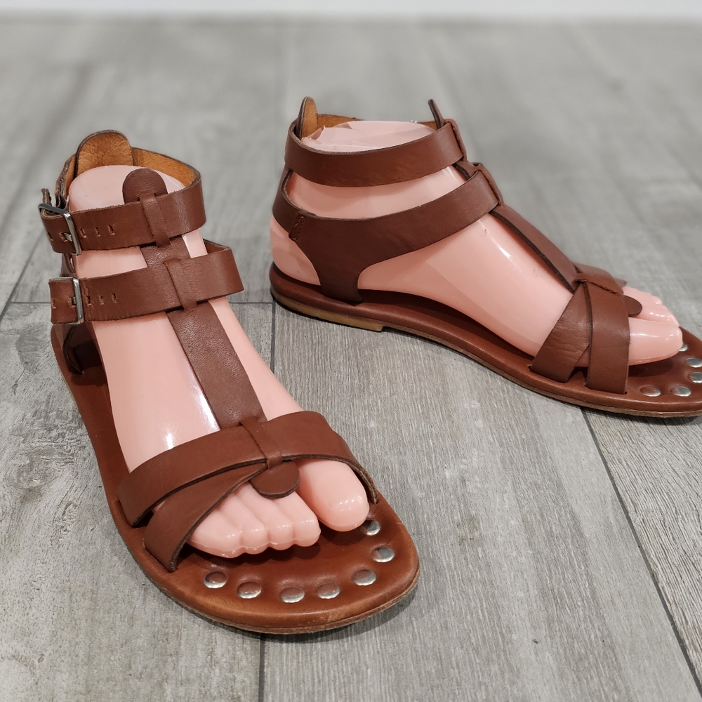 MATT BERNSON Brown Leather Studded Gladiator Sandals 7M